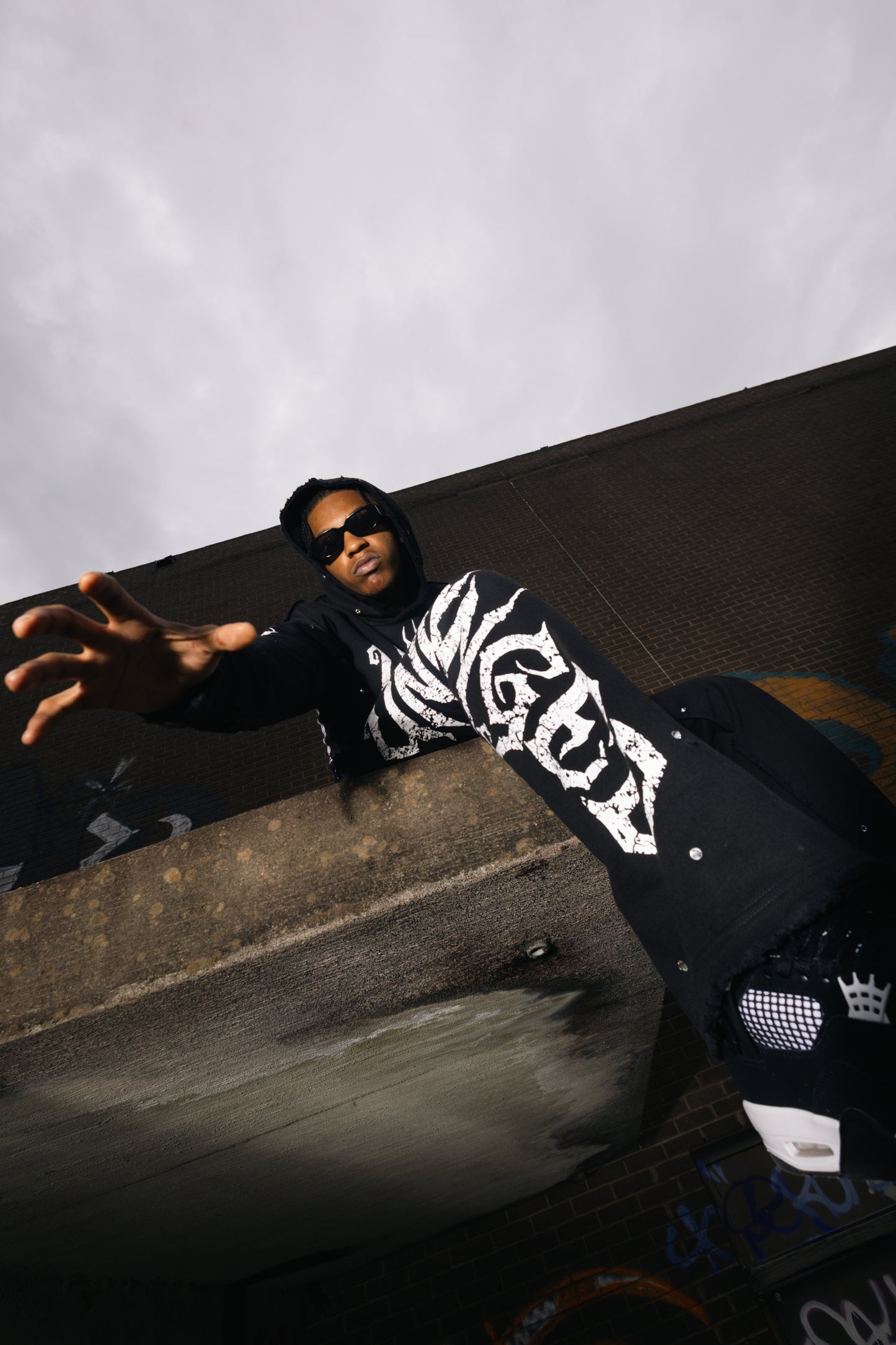 "UNHGD" HOOD & PANTS